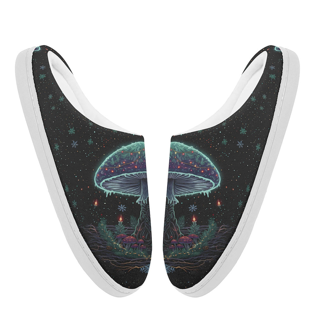 Winter Magic Mushroom Fleece-Lined Slippers