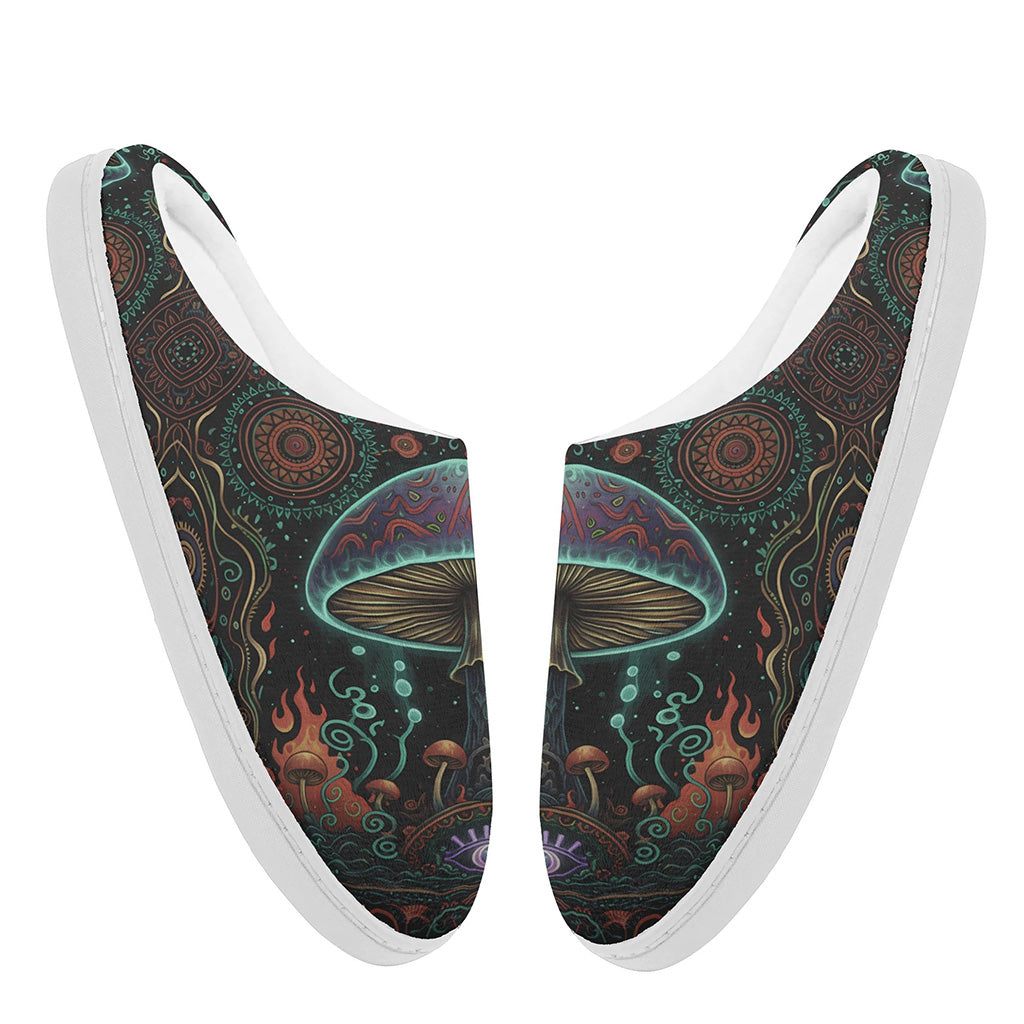 Enchanted Spore Fleece-Lined Slippers