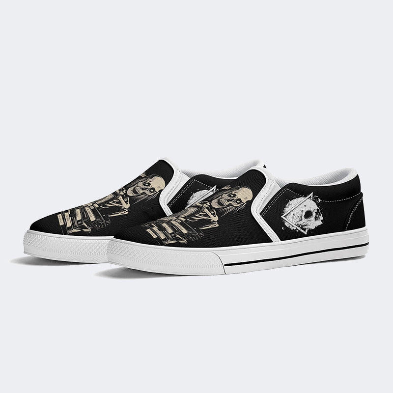 Unisex Halloween Skull Print - Slip On Shoes
