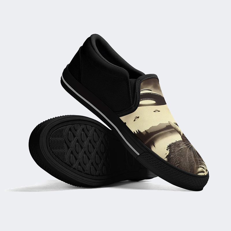 Cat Selfie Ufo Print Unisex - Slip On Shoes